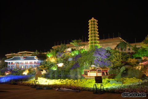 西側花壇