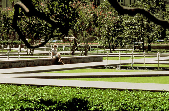 德克薩斯州 沃斯堡市 伯納特 公園 中國風(fēng)景園林網(wǎng)