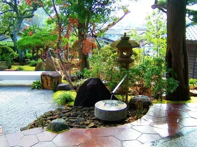 日式庭院 現實(shí)與抽象的結合