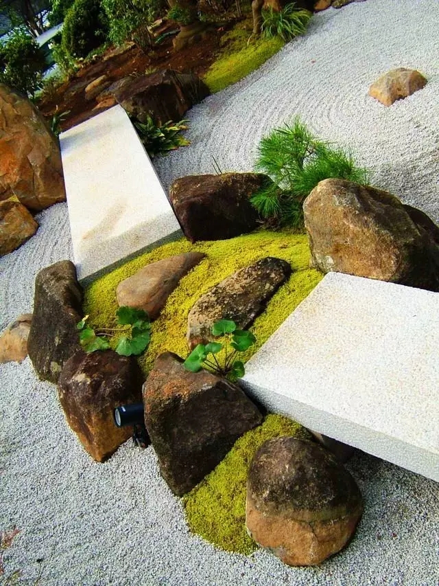 日式庭院 現實(shí)與抽象的結合