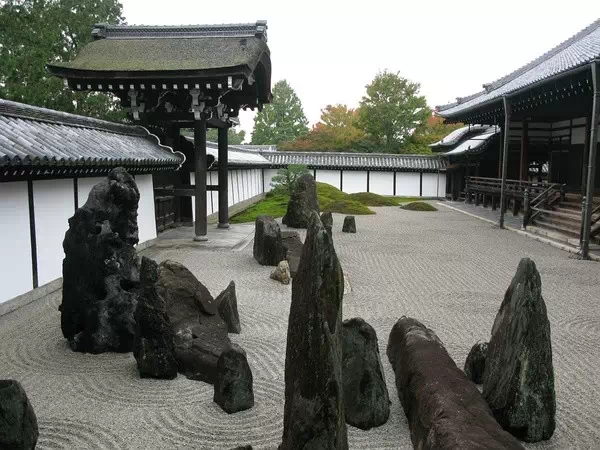 枯山水（中）