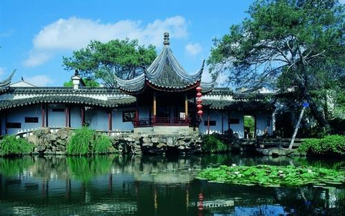 利用植物的季相變化塑造不同的園林景觀(guān)