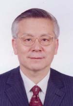 尹偉倫簡(jiǎn)介