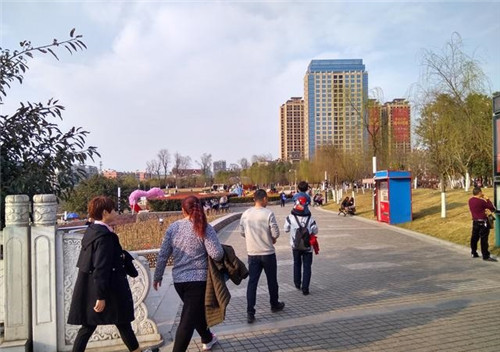 以體育為主題的公園：南充市西華體育公園