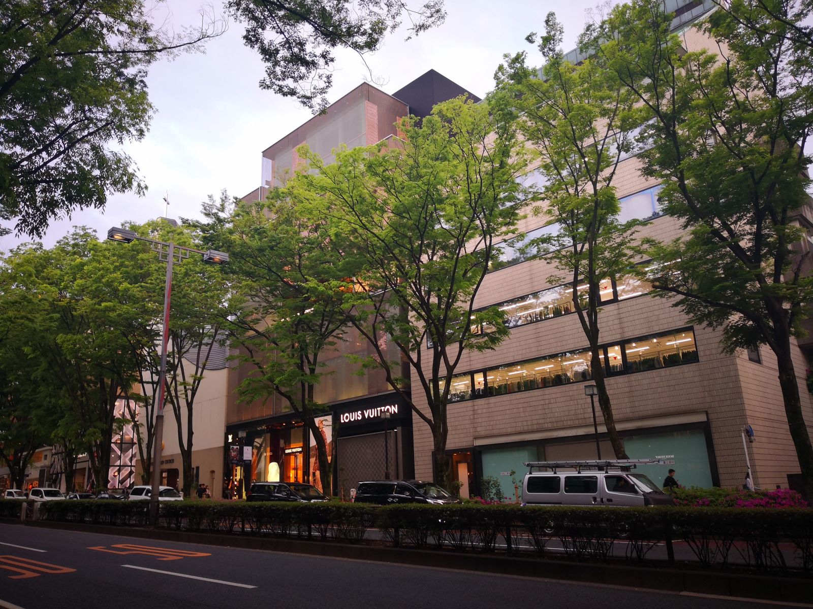東京知名建筑與景觀(guān)參訪(fǎng) 與戶(hù)田芳樹(shù)大師對話(huà)