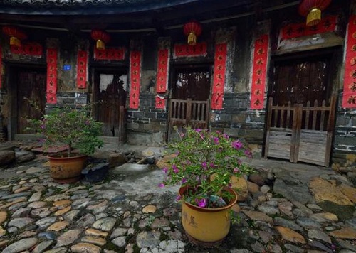 花萼樓——廣東規模最大的民居古建筑 