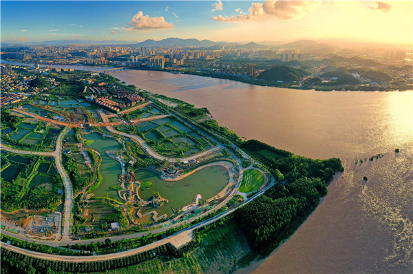 廣東江門(mén)市潮連島潮頭中央公園