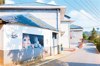 江西講究村：藝術(shù)鄉村鋪染“五彩夢(mèng)”